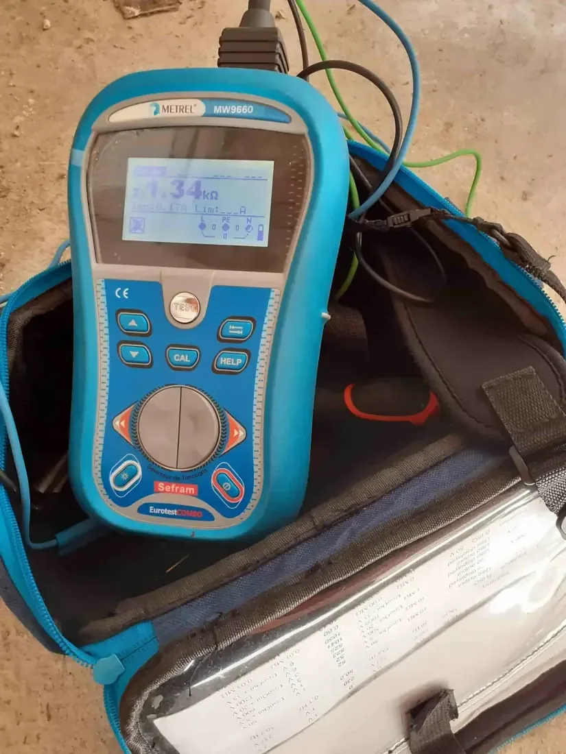Diagnostic électrique obligatoire à Montreuil